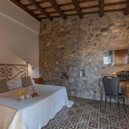 Trepida Villa